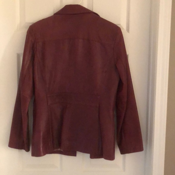 Leather jacket - Picture 2 of 3